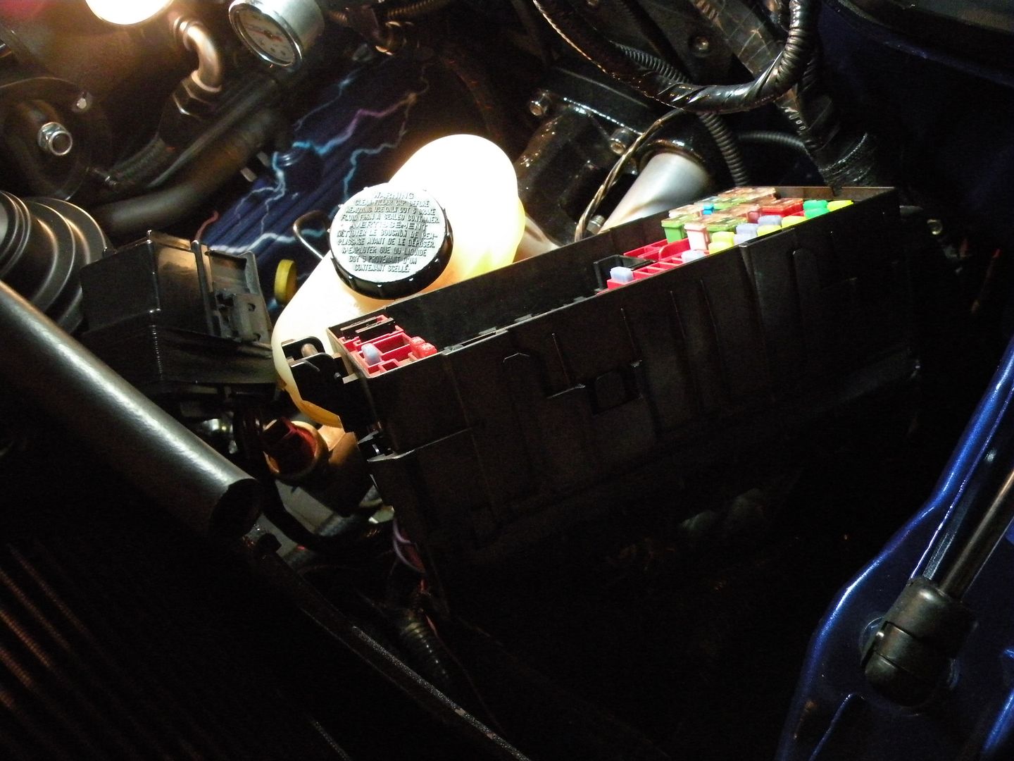 Over kill fuel pump switch for pumping out your tank. Lightning Rodder